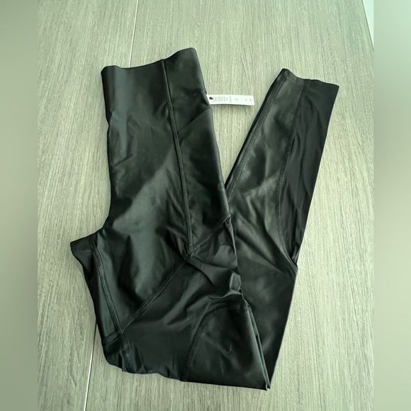 TNA Studio City Legging – Black, Size Small - Picture 4 of 7